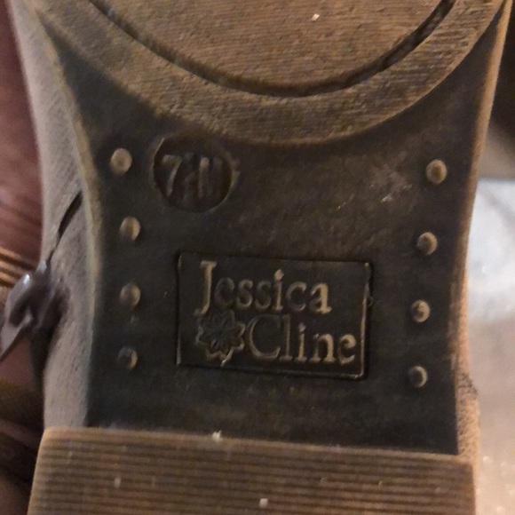 Jessica Cline (distress look) tan/brown Booties…size 7.5 women’s - Picture 6 of 6